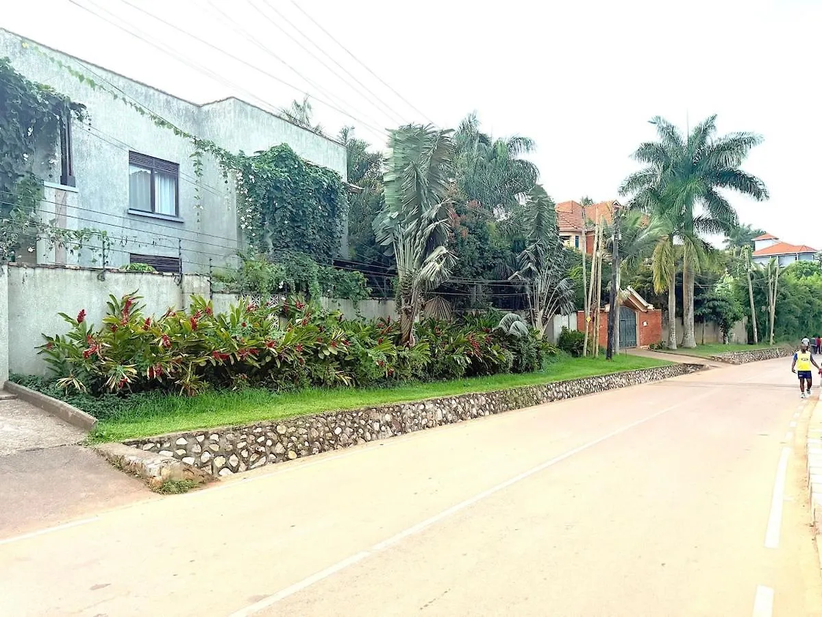 Apartamento Lush Urbarn Oasis Kampala